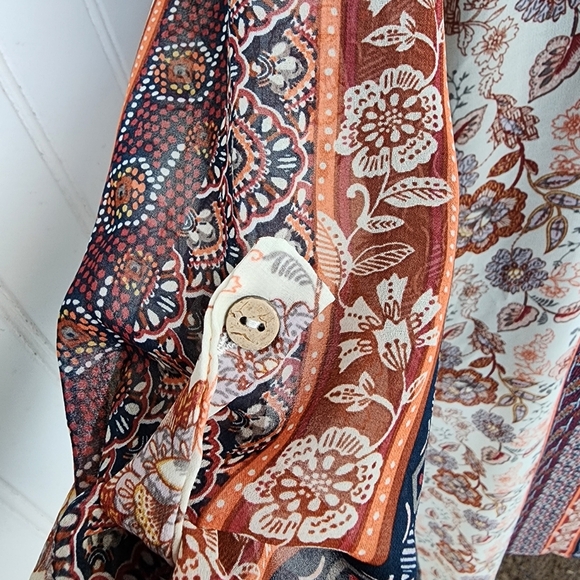 Liberty Love Women’s Sheer Cardigan / Kimono Red Blue Floral Open Front Sz L - Picture 8 of 12